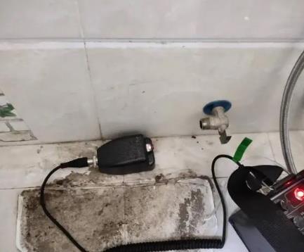 坊子屋顶漏水维修公司分享下卫生间漏水的危害及解决方法